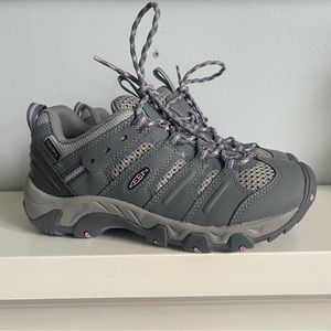 Keen Hiking Shoes Womens 6.5 Gray Koven Low Lace Up Outdoors
